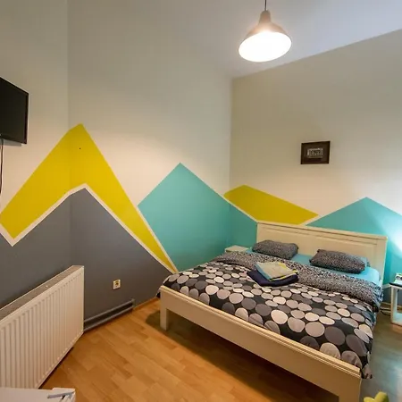 Hostel Cornel