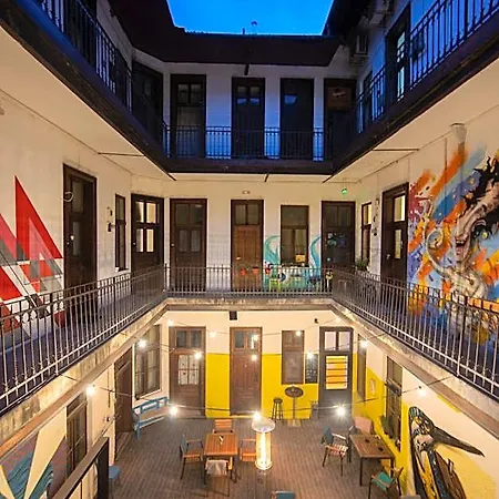Cornel Hostel Temešvár