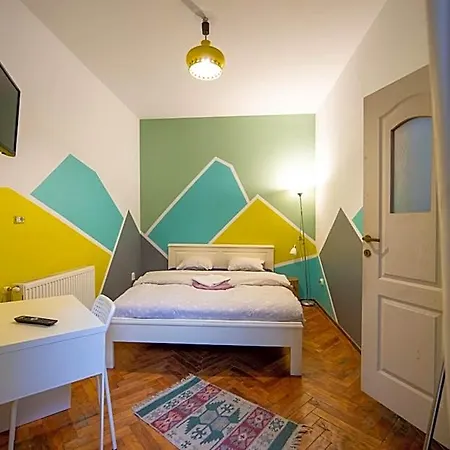 Cornel Hostel