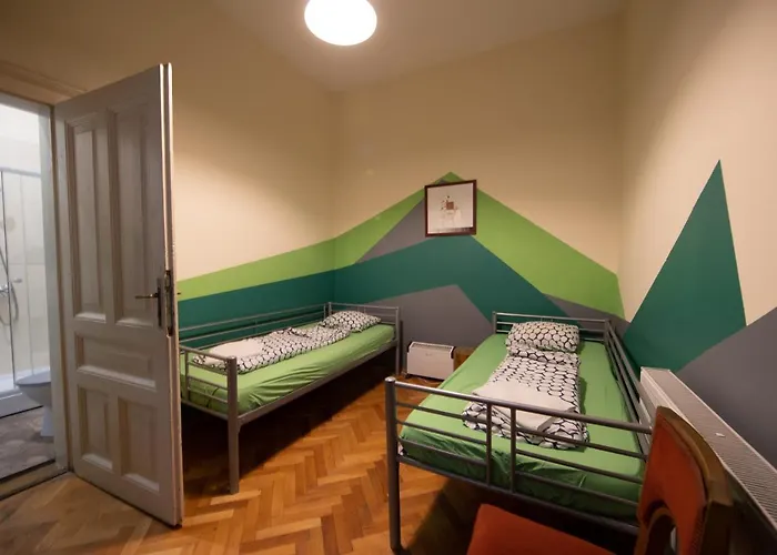 Cornel Albergue Timişoara